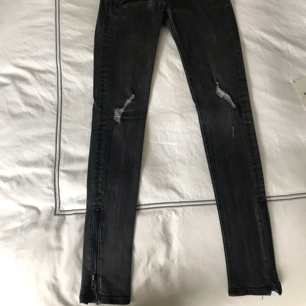 Rag and bone RBW23 distressed jeans with ankle zip